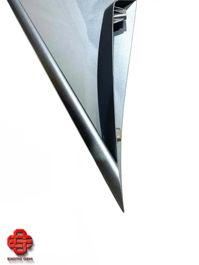 FERRARI F12 RIGHT UPPER FENDER COVER PANEL