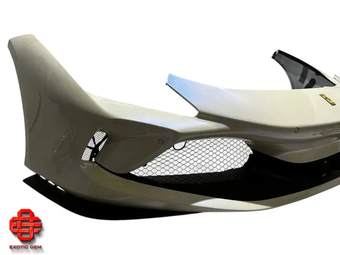 FERRARI F8 FRONT BUMPER WHITE