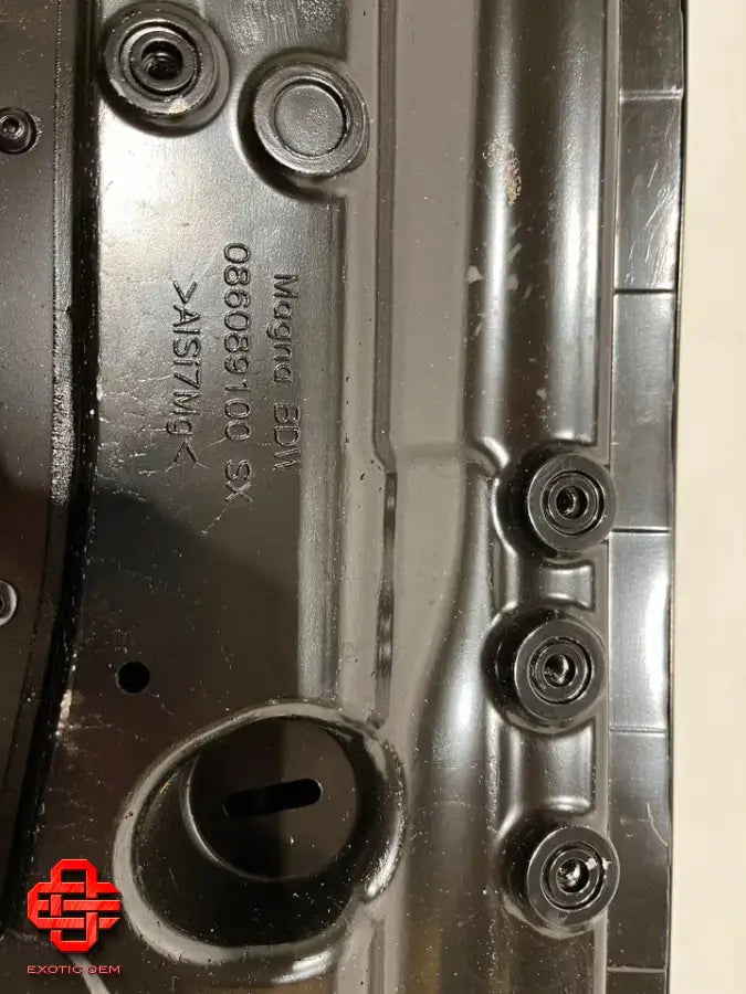 FERRARI F8 - NEW LEFT DOOR