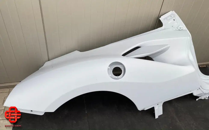 FERRARI F8 REAR RIGHT SIDE WALL