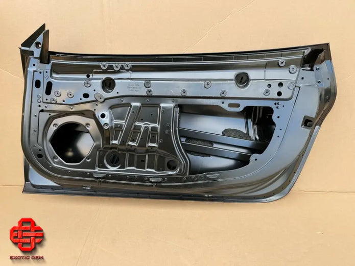 FERRARI F8 RIGHT DOOR