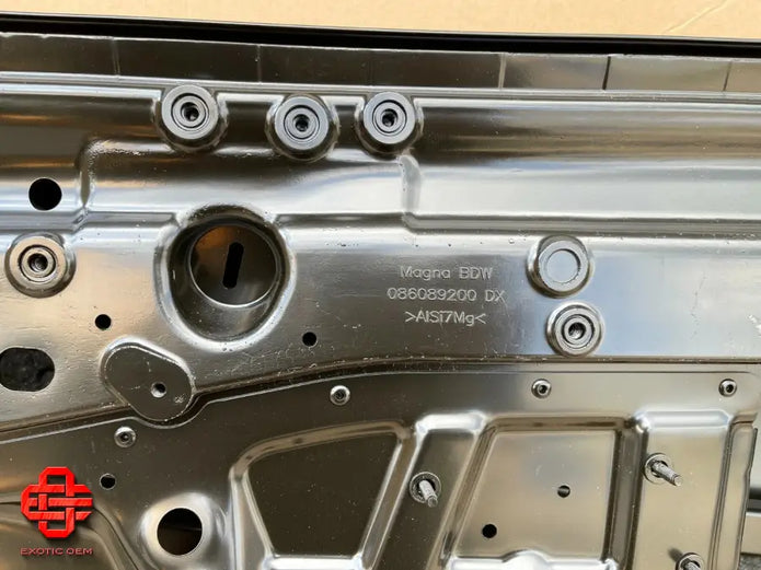 FERRARI F8 RIGHT DOOR