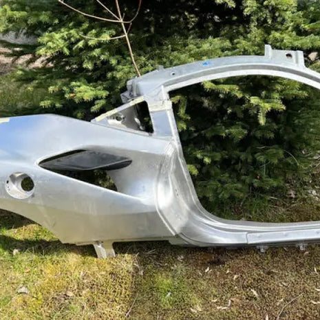 FERRARI F8 TRIBUTO RH SIDE PANEL WITH QUARTER PANEL