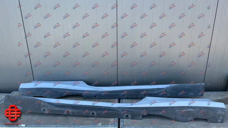 FERRARI F8 TRIBUTO SIDE SKIRT CARBON FIBER