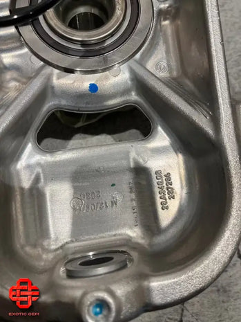 FERRARI - FRONT RIGHT WHEEL HUB NEW