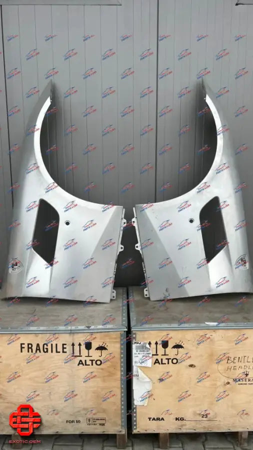 FERRARI GTC4 LUSSO FRONT FENDER L + R OEM