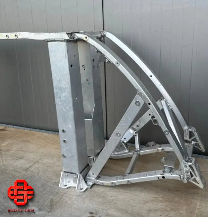 FERRARI LAFERRARI FRONT FRAME REINFORCEMENT