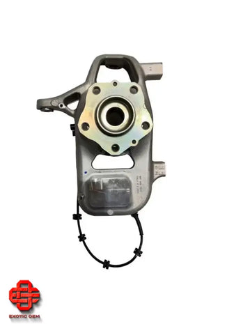 FERRARI - NEW FRONT LEFT WHEEL HUB