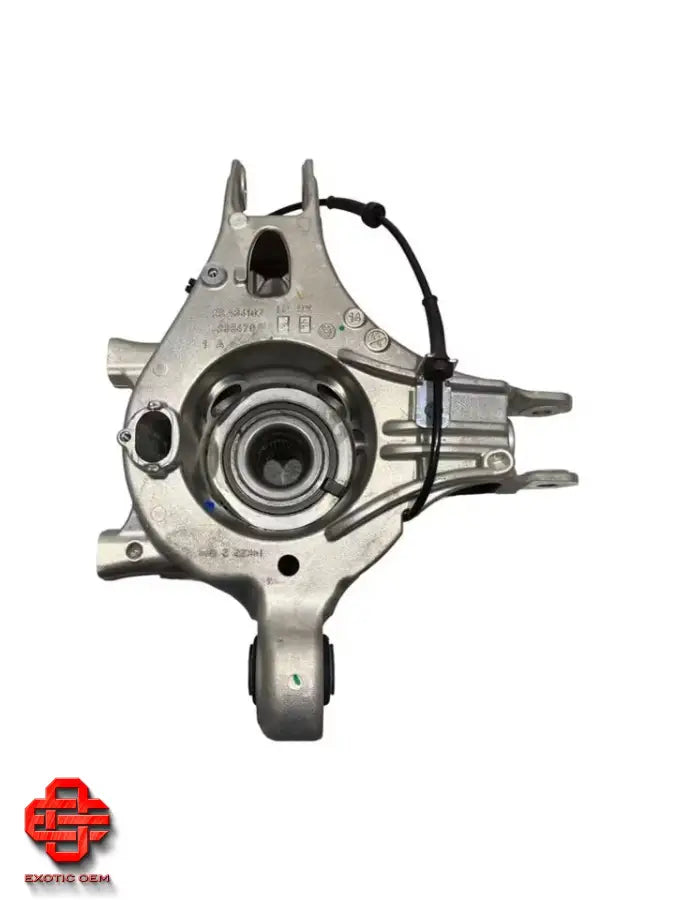 FERRARI - NEW STEERING KNUCKLE HINDED / NEW REAR WHEEL HUB