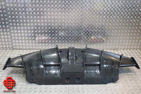 FERRARI PISTA CARBON REAR DIFFUSER COMPLETE WITHOUT CAMERA AND FLAP
