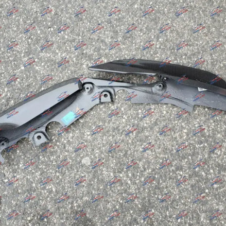 FERRARI PISTA LH LATERAL SPOILER CARBON