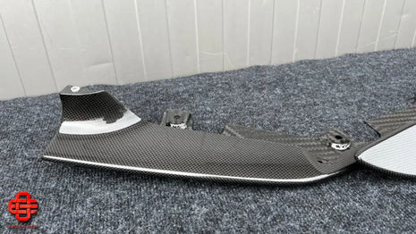 FERRARI PISTA RH LATERAL SPOILER CARBON