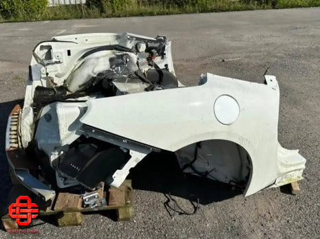 FERRARI PORTOFINO BODYWORK REAR SUSPENSION FRAME QUARTER PANEL FENDER