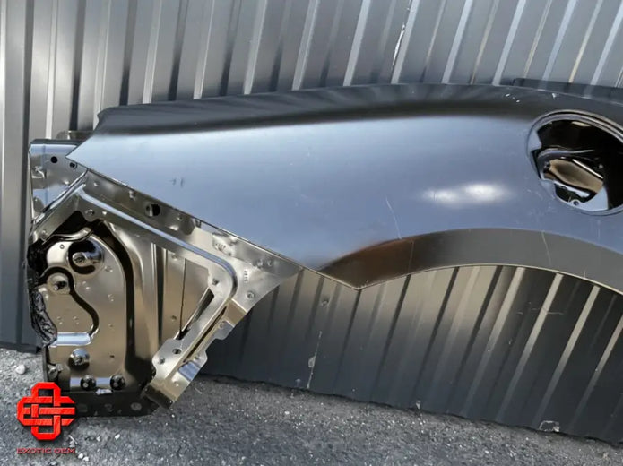 FERRARI PORTOFINO FENDER SIDE WALLS SIDE WALL FENDER FLANK PANEL RH