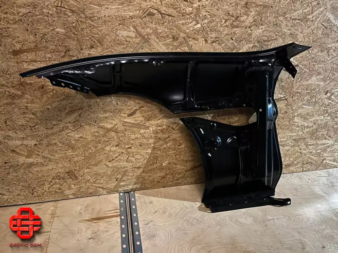 FERRARI PORTOFINO - NEW RIGHT FENDER