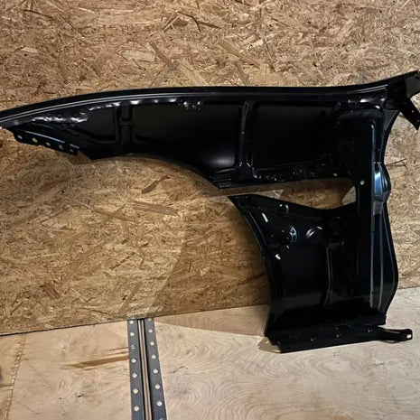 FERRARI PORTOFINO - NEW RIGHT FENDER