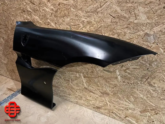 FERRARI PORTOFINO - NEW RIGHT FENDER