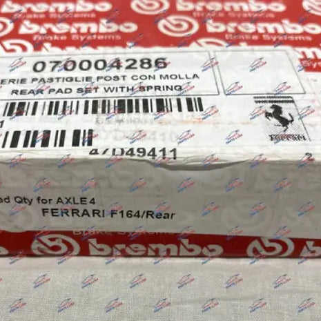 FERRARI PORTOFINO REAR PAD SET WITH SPRINGS