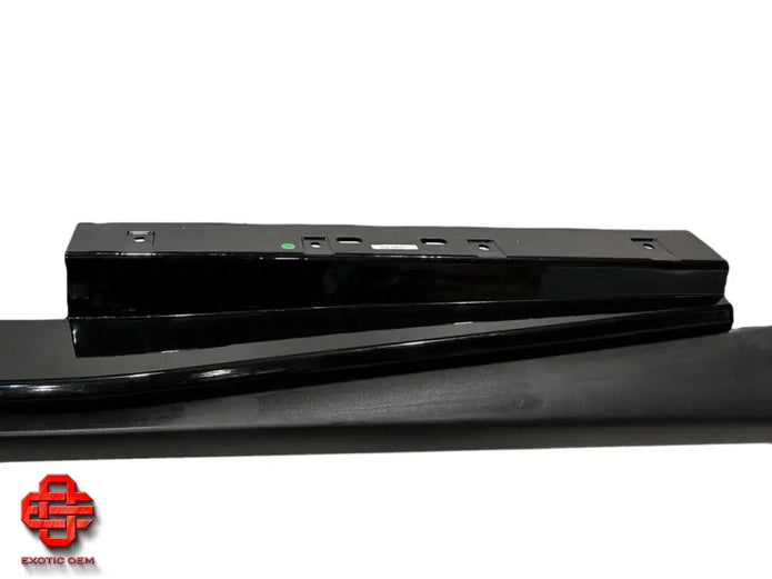 FERRARI PORTOFINO SIDE SKIRT TRIM LH