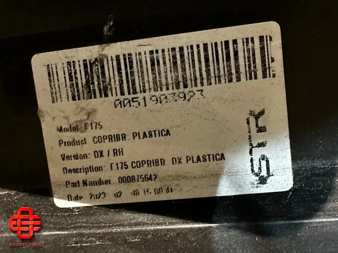 FERRARI PUROSANGUE SIDE SKIRT LATERAL TRIM RH