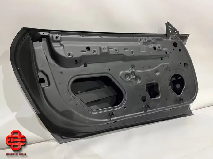 FERRARI ROMA - NEW LEFT DOOR