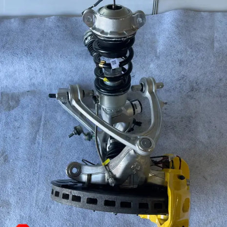 FERRARI SF90 296 FRONT LEFT SUSPENSION WISHBONE HUB ARMS SUSPENSION