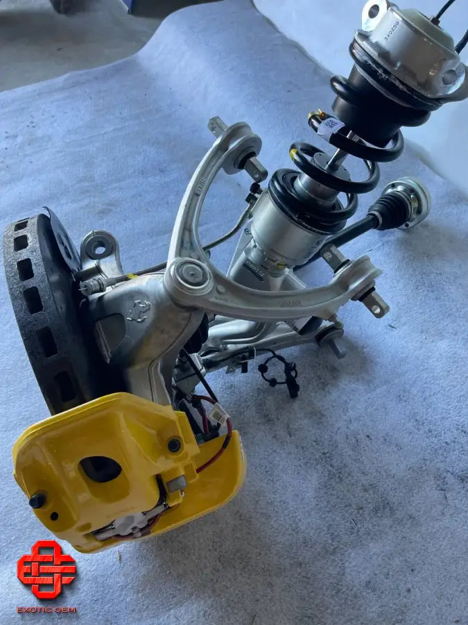 FERRARI SF90 296 FRONT LEFT SUSPENSION WISHBONE HUB ARMS SUSPENSION