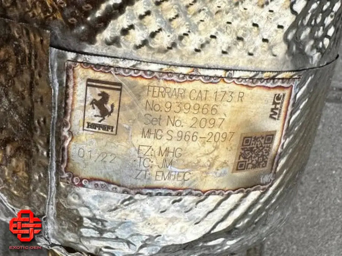 FERRARI SF90 EXHAUST TAILPIPES CATALYTIC CONVERTER