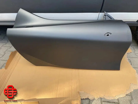 FERRARI SF90 - NEW RIGHT DOOR