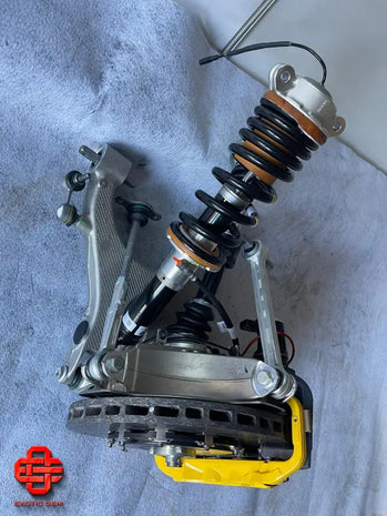 FERRARI SF90 OEM SUSPENSION WITH BRAKES DISCS AND CALIPERS