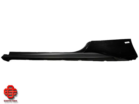 FERRARI SF90 SIDE SKIRT UNDERDOOR TRIM LH