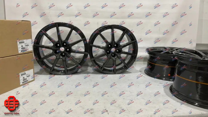 FERRARI SF90 STRADALE CARBON FIBER WHEELS SET