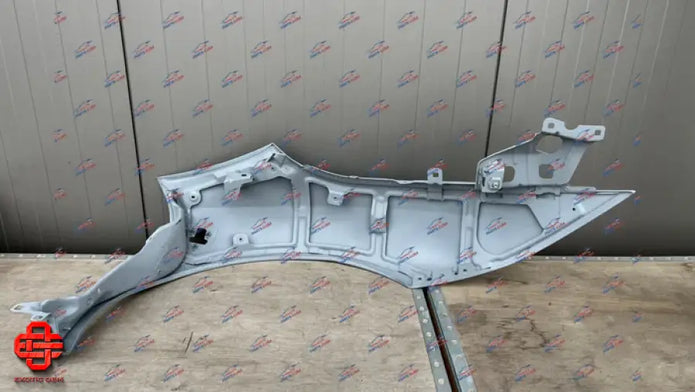 FERRARI SF90 STRADALE FRONT FENDER LH SIDE