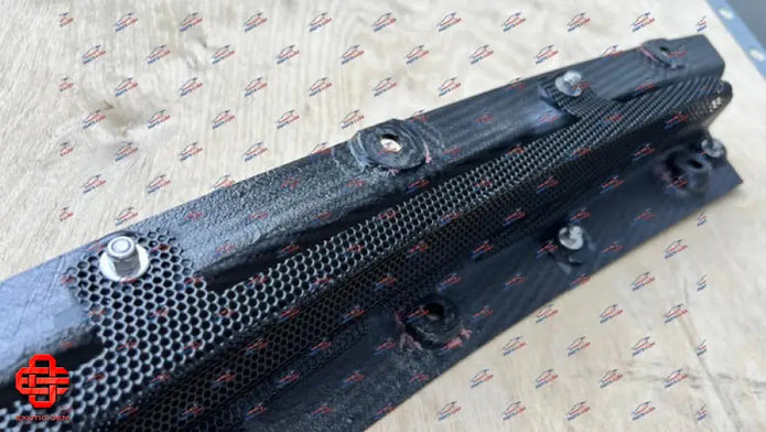 FERRARI SF90 STRADALE FRONT LID TRIM CARBON FIBER