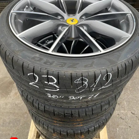 FERRARI WHEEL AND TYRE SET