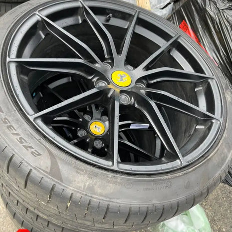 FERRARI WHEEL AND TYRE SET