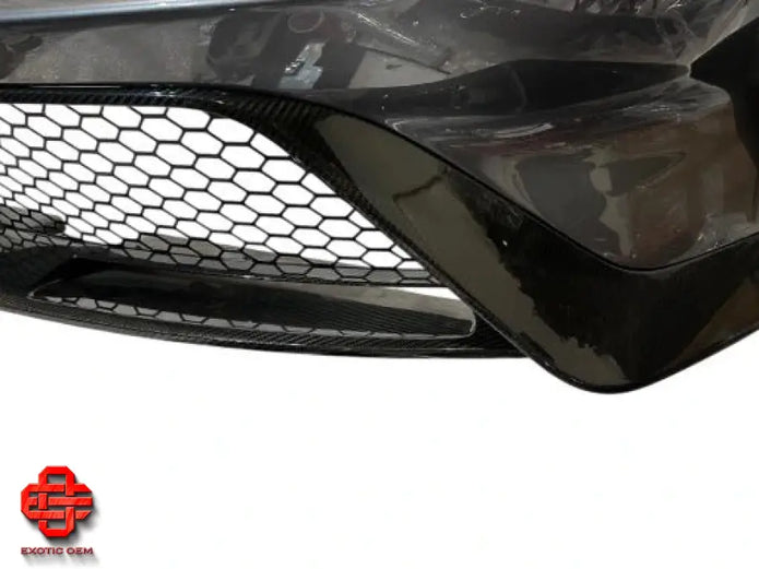 FORD GT CARBON FRONT BUMPER