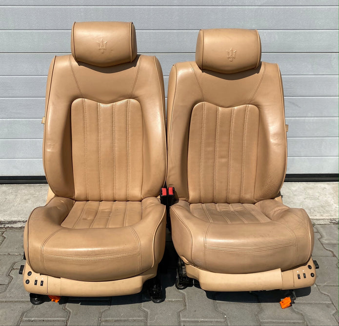 MASERATI QUATTROPORTE FRONT SEATS