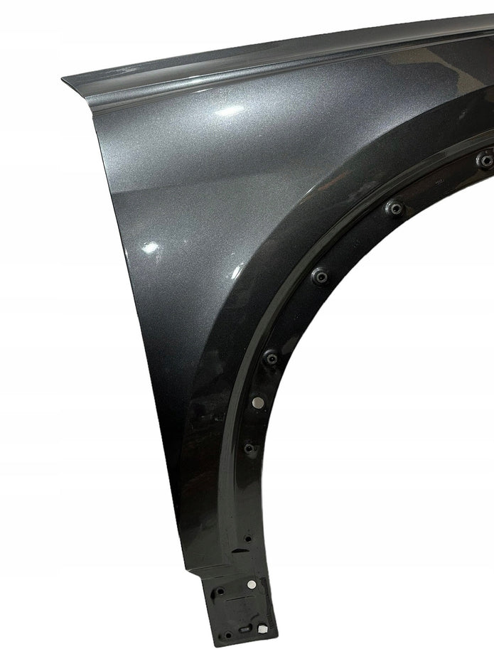 AUDI RSQ8 Q8 RIGHT FENDER