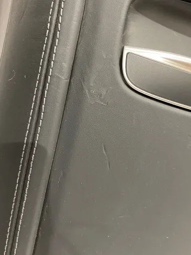 MERCEDES BENZ CONSOLE CONSOLE STORAGE COMPARTMENT