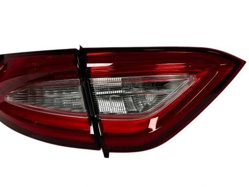MASERATI LEVANTE LEFT REAR LAMP