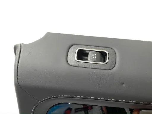 MERCEDES BENZ G W463 RIGHT DOOR PANEL