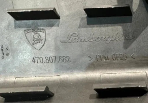 LAMBORGHINI AVENTADOR GRILL COVER