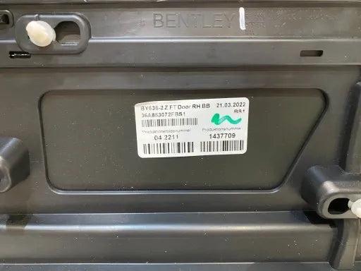 BENTLEY BENTAYGA DOOR TRIM COVER