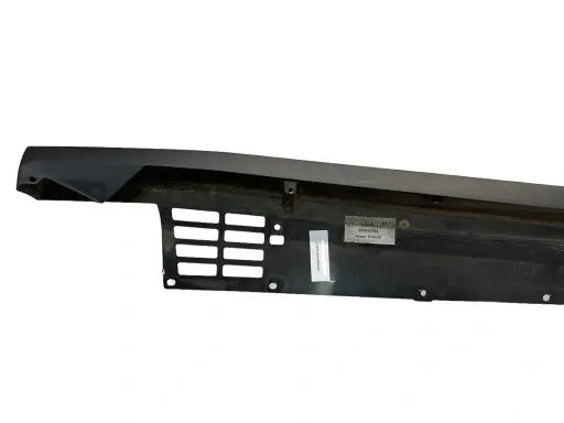 LAMBORGHINI AVENTADOR S DOOR SILL STRIP