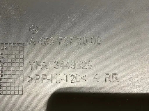 MERCEDES BENZ G W463 RIGHT DOOR PANEL