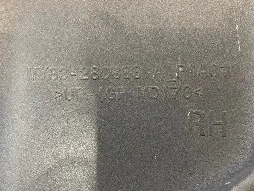 ASTON MARTIN DBX FENDER