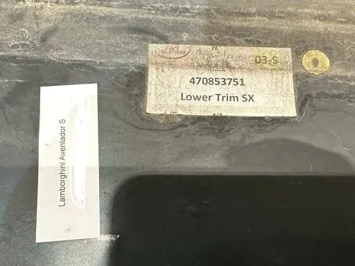 LAMBORGHINI AVENTADOR S DOOR SILL STRIP