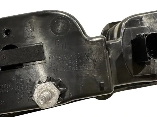 FERRARI SF90 RIGHT REAR LIGHT