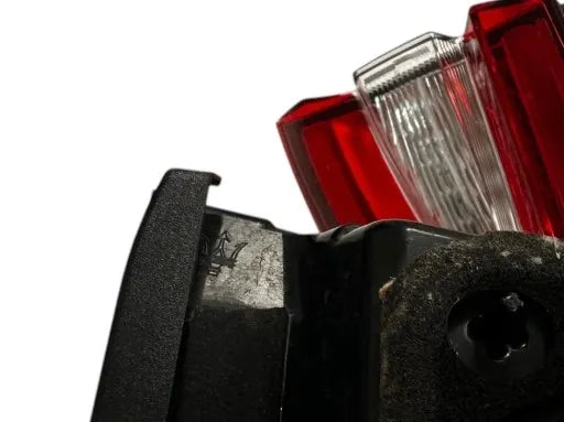 MASERATI LEVANTE RIGHT REAR LAMP